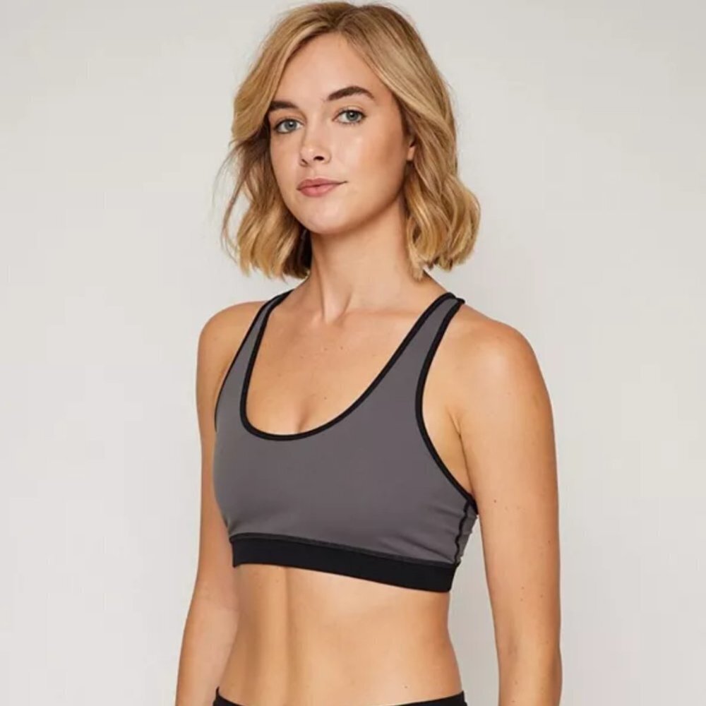 NWT - Fourlaps Infinity Sports Bra Graphite Black Gray L NEW with Tags
